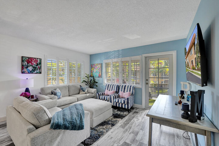 Property Photo:  1930 NE 2nd Avenue 216L  FL 33305 