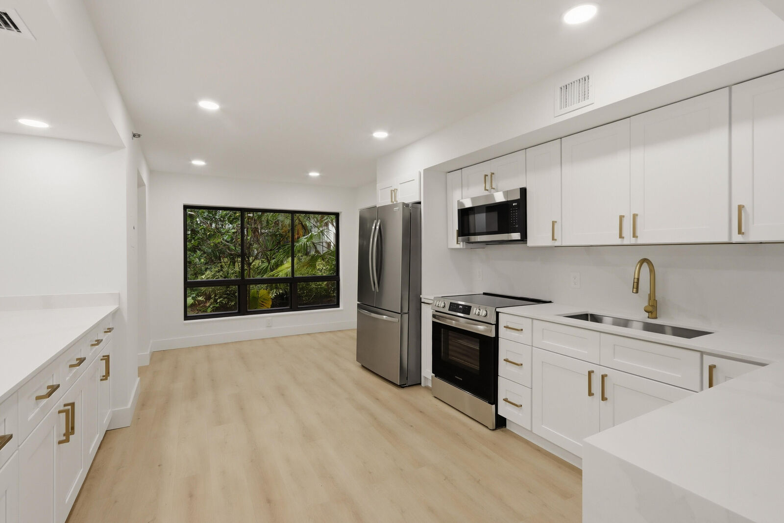 Property Photo:  500 Ocean Trail Way 111  FL 33477 