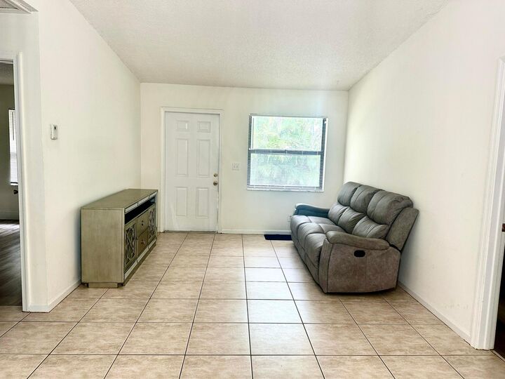 Property Photo:  5050 Sanctuary Way G  FL 33417 