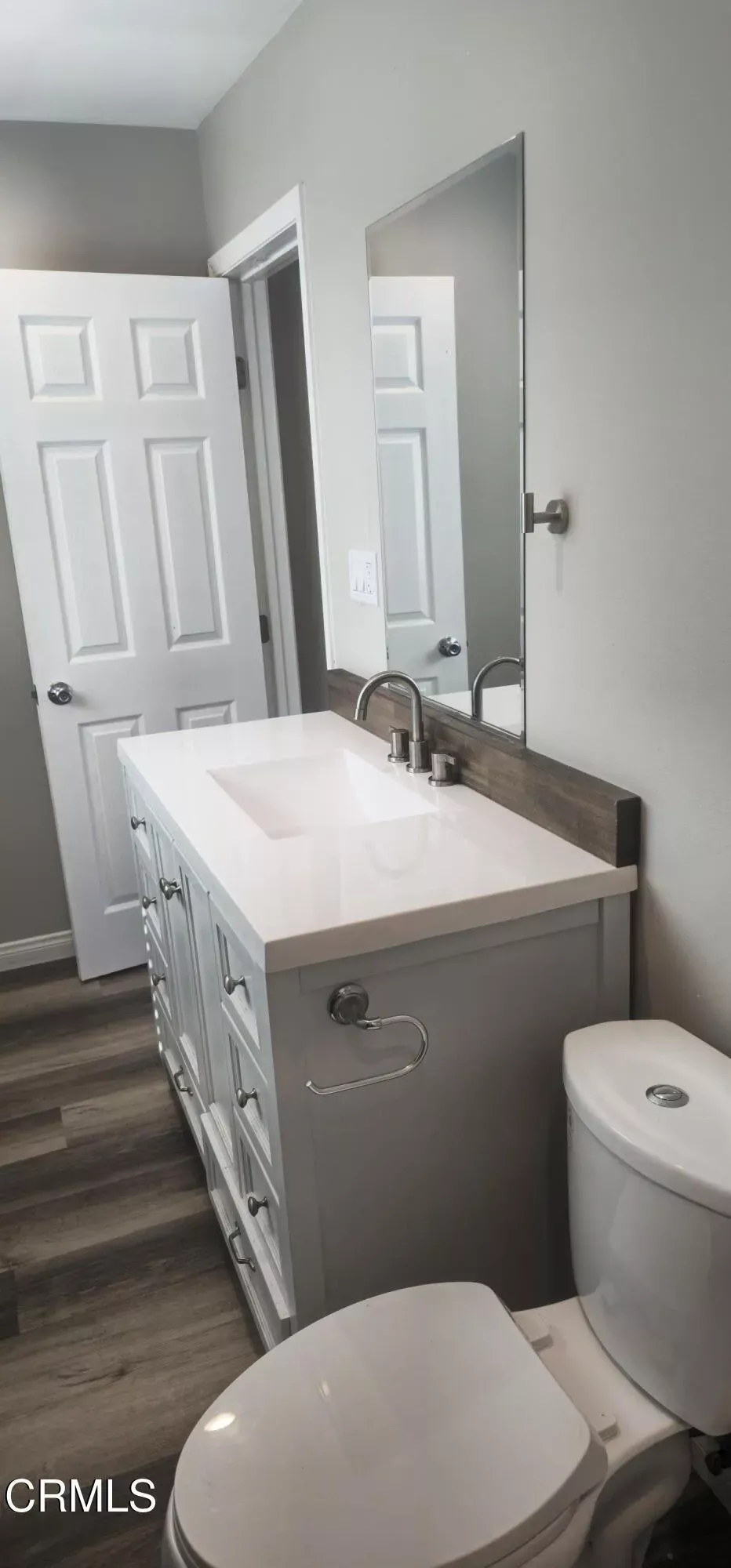 Property Photo:  1617 Avenida Del Manzano  CA 93010 