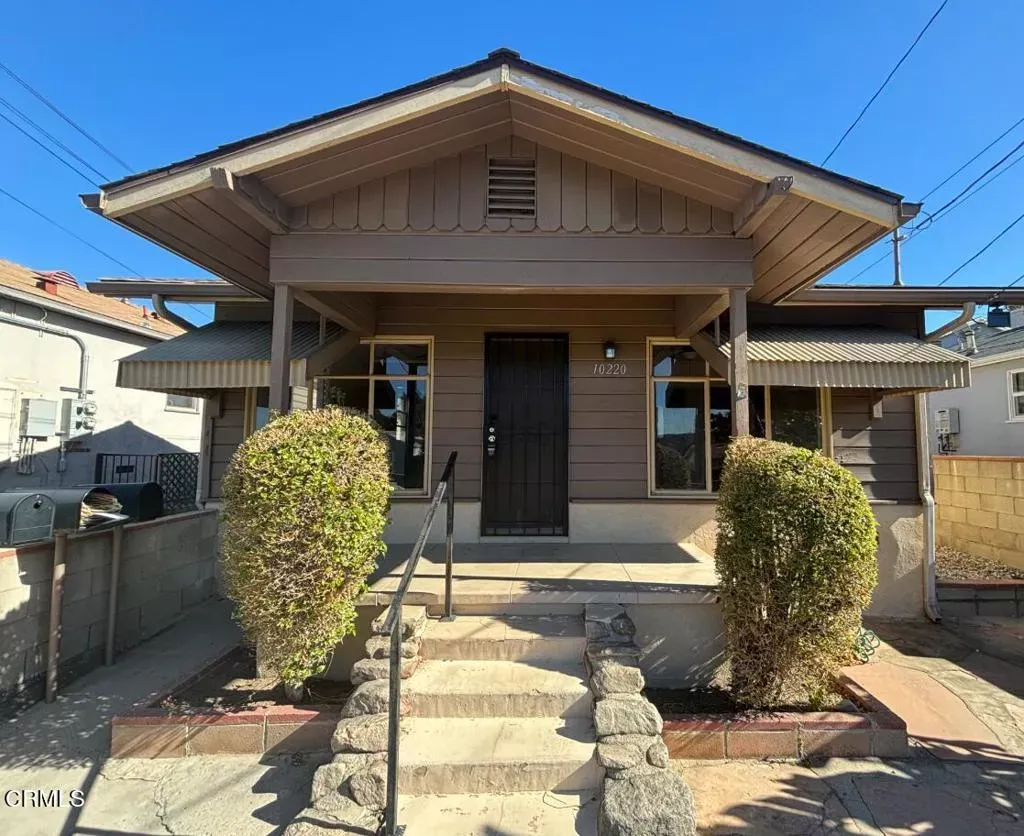 Property Photo:  10220 McClemont Avenue  CA 91042 