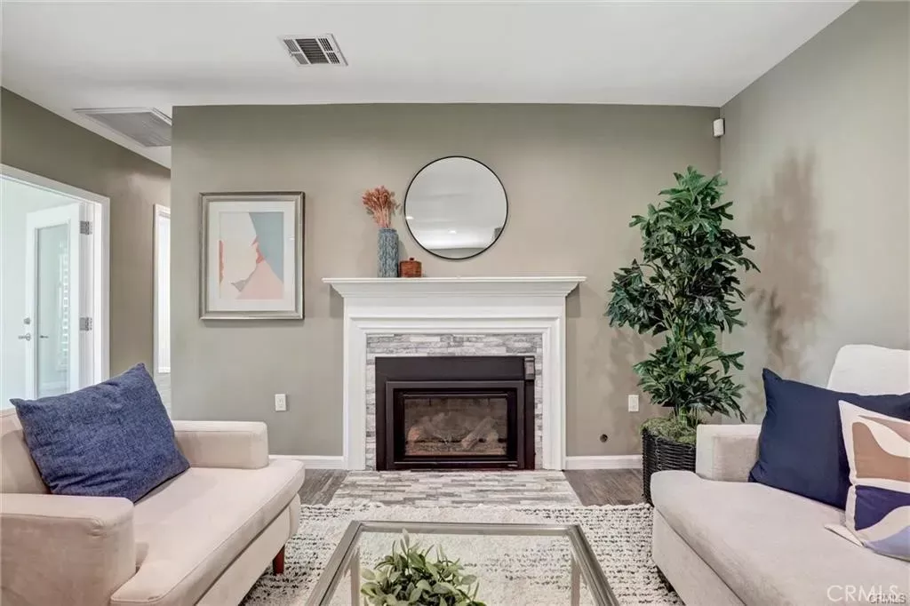 Property Photo:  4437 Keever Avenue  CA 90807 