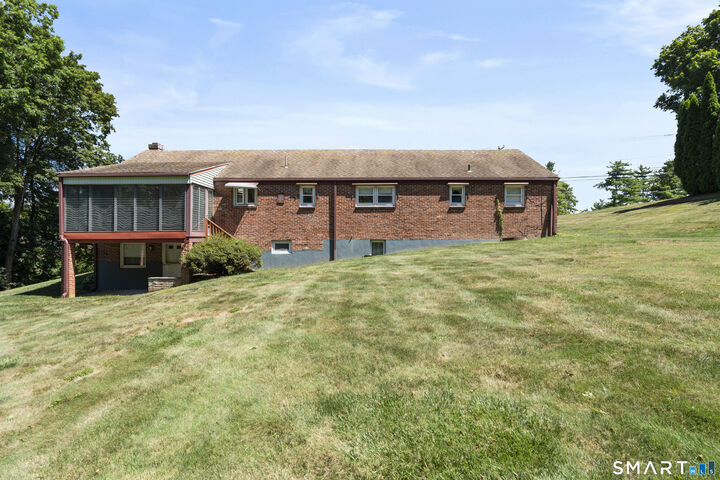 Property Photo:  429 Mountain Road  CT 06107 