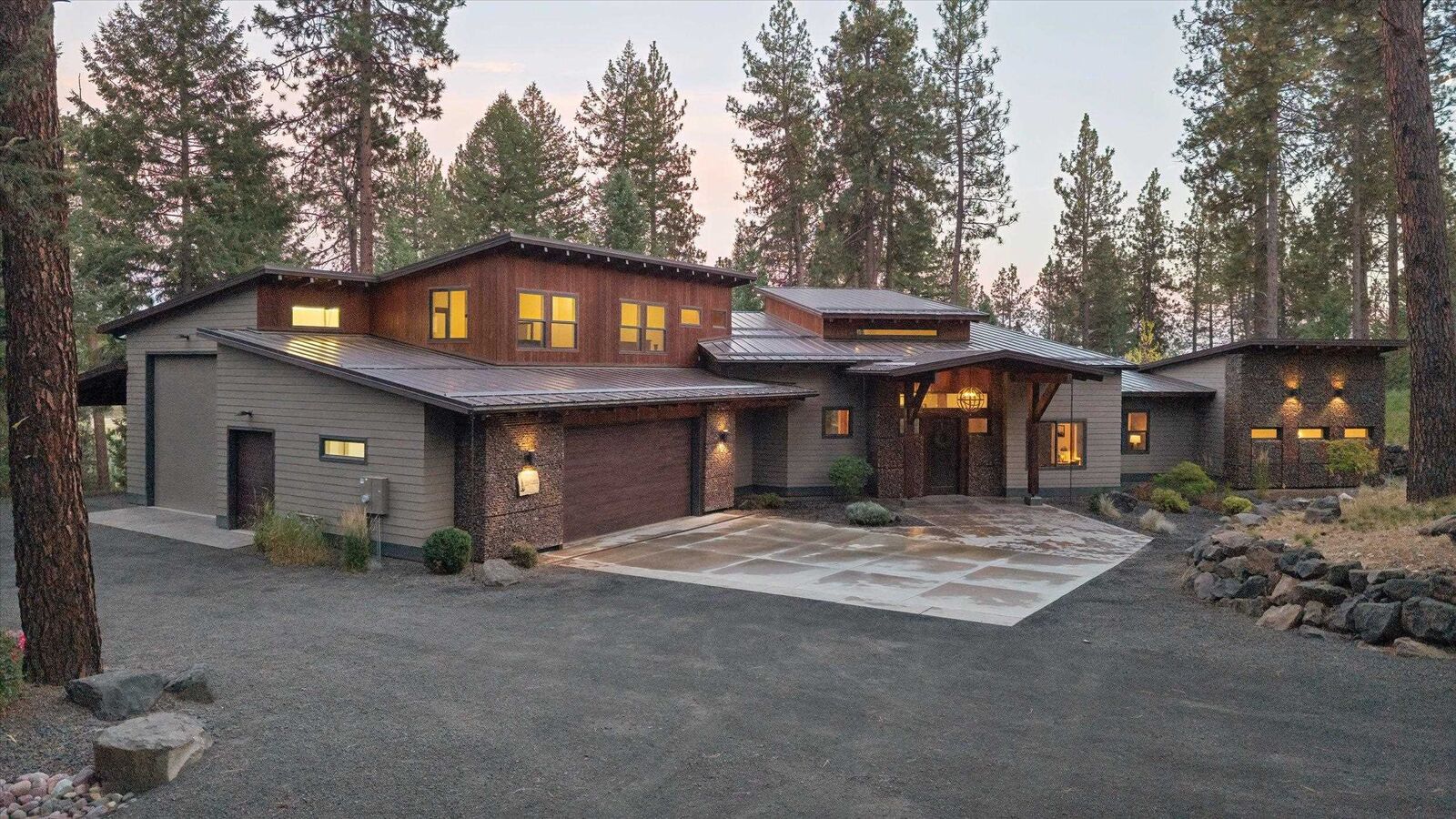 Property Photo: 25204 N Lords Ln WA 99003