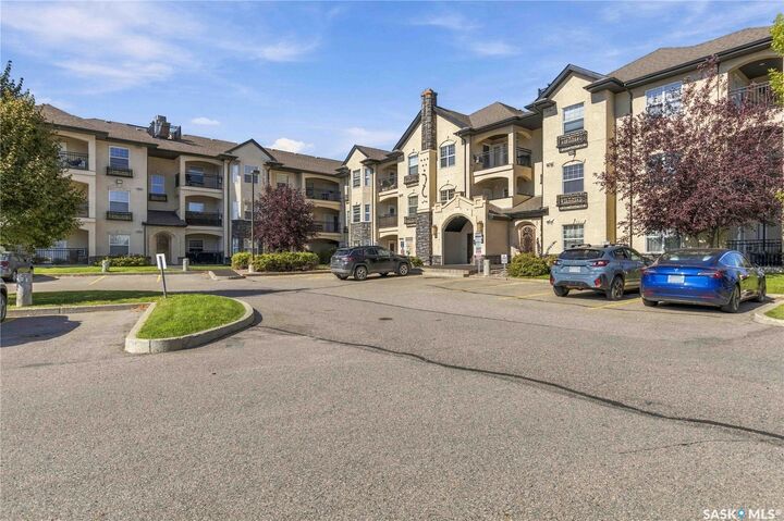Property Photo:  415 Hunter Road 113B  SK S7T 0J9 
