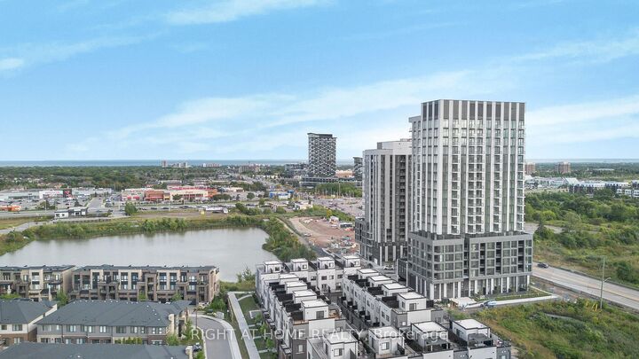 Property Photo:  3071 Trafalgar Road 902  ON L6H 8C6 