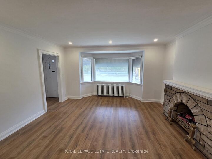 Property Photo: 839 Coxwell Avenue Main ON M4C 3E8