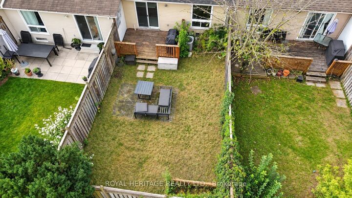 Property Photo:  531 Dorchester Drive  ON L1J 6L3 