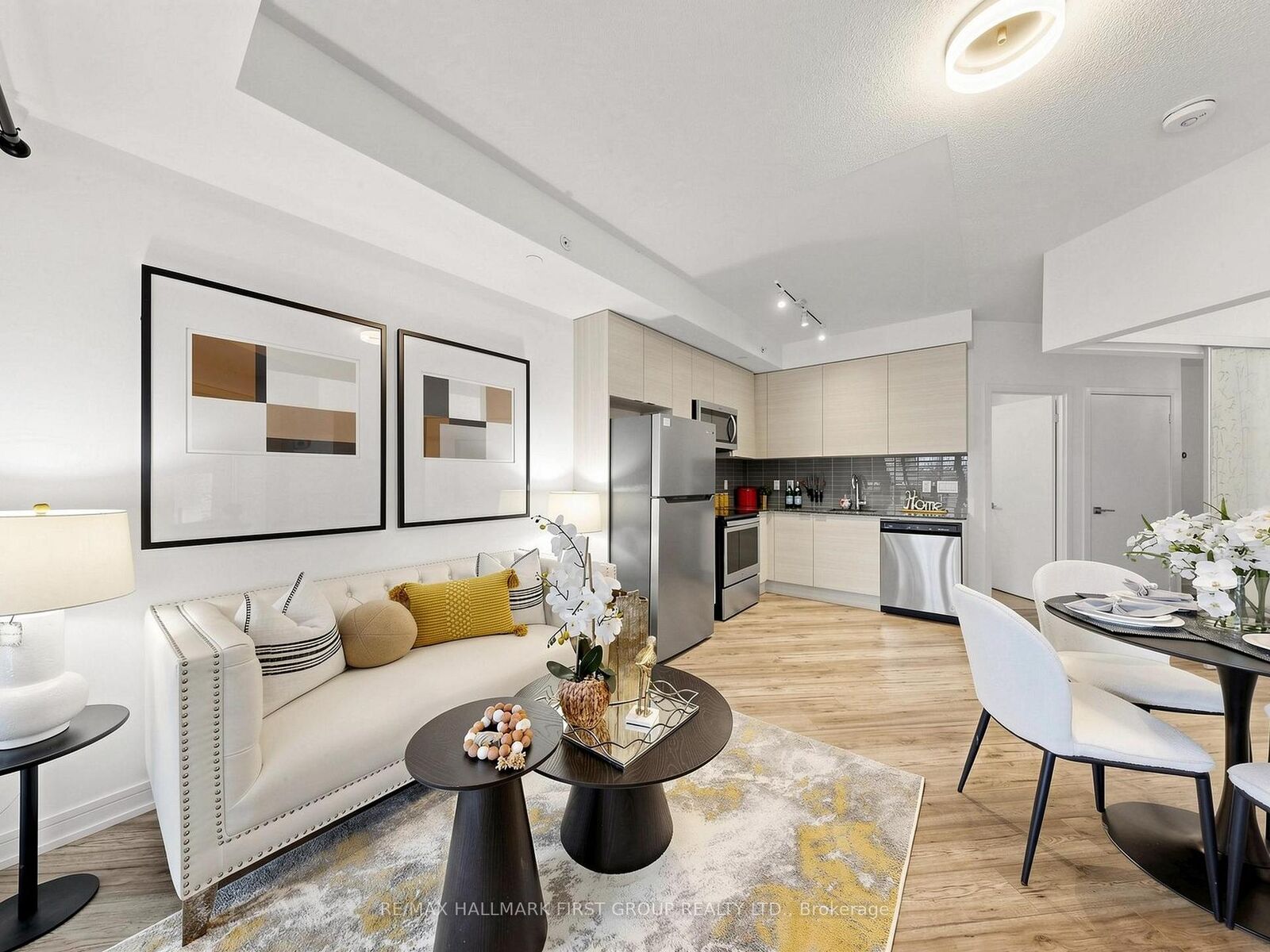 Property Photo:  621 Sheppard Avenue E 237  ON M2K 1B5 