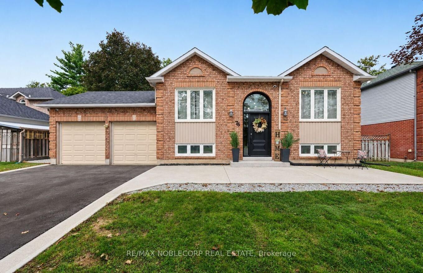 Property Photo:  76 Edenbridge Drive  ON L3W 0K8 