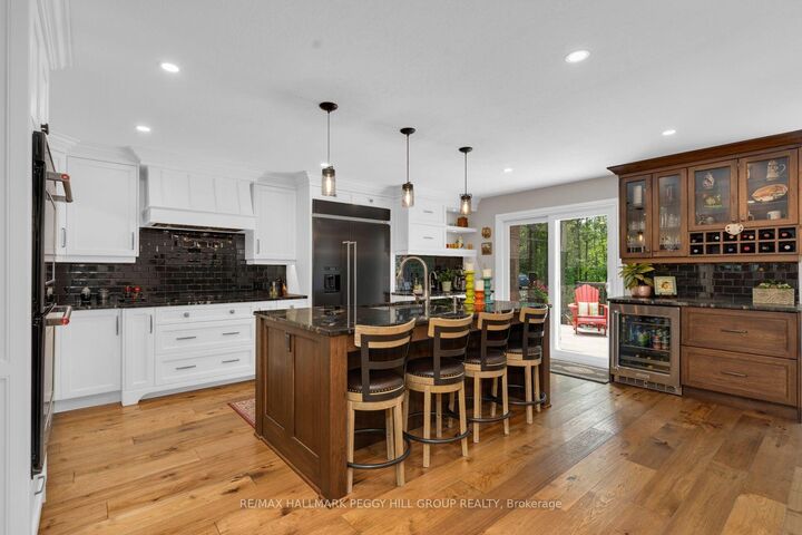 Property Photo:  6 Maplehill Drive  ON L0L 2L0 