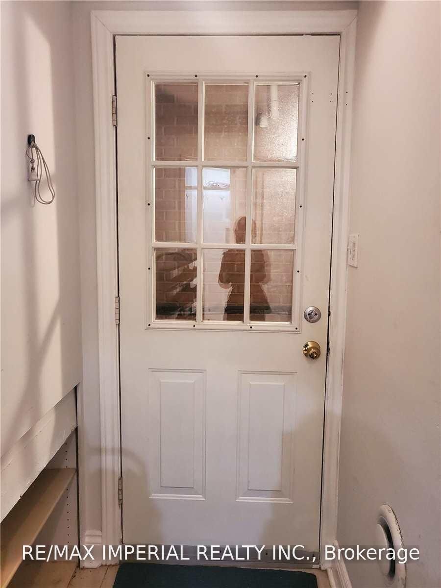 Property Photo:  55 Sassafras Circle Bsmt  ON L4J 8M7 