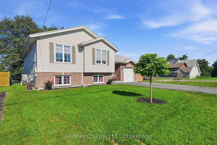 Property Photo:  111 Cannifton Road N  ON K0K 1K0 