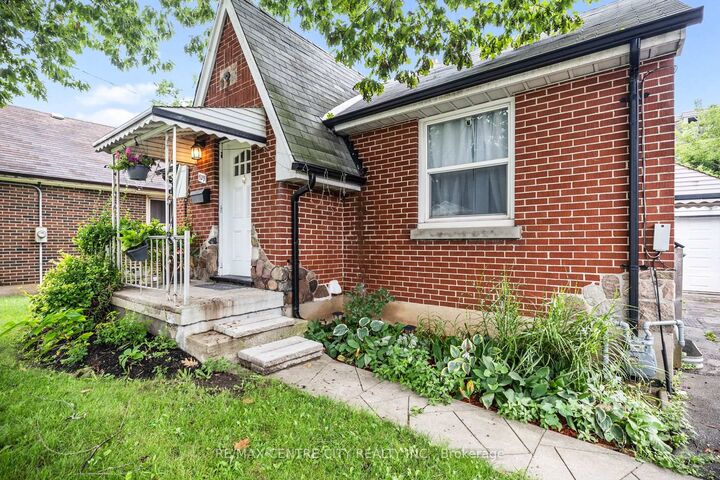 Property Photo:  529 Highbury Avenue N  ON N5W 4K6 
