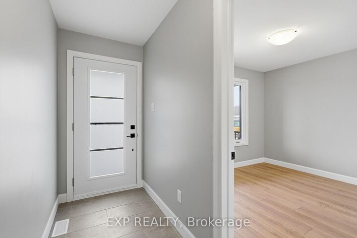 Property Photo:  988 Katia Street  ON K0A 2M0 