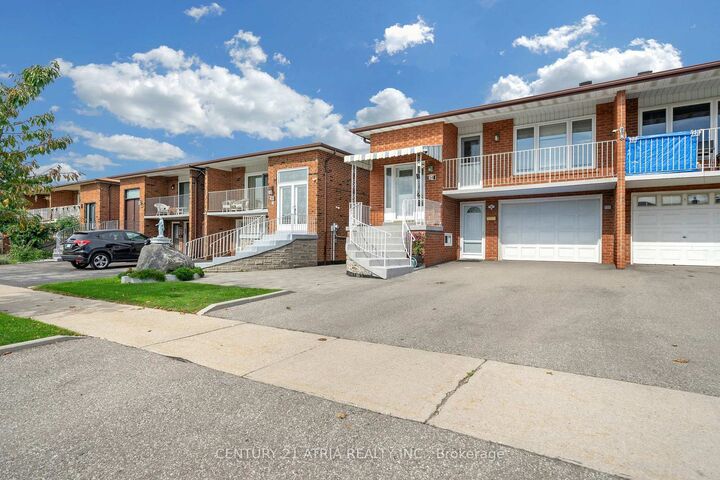 Property Photo:  34 Sawmill Road  ON M3L 2M2 