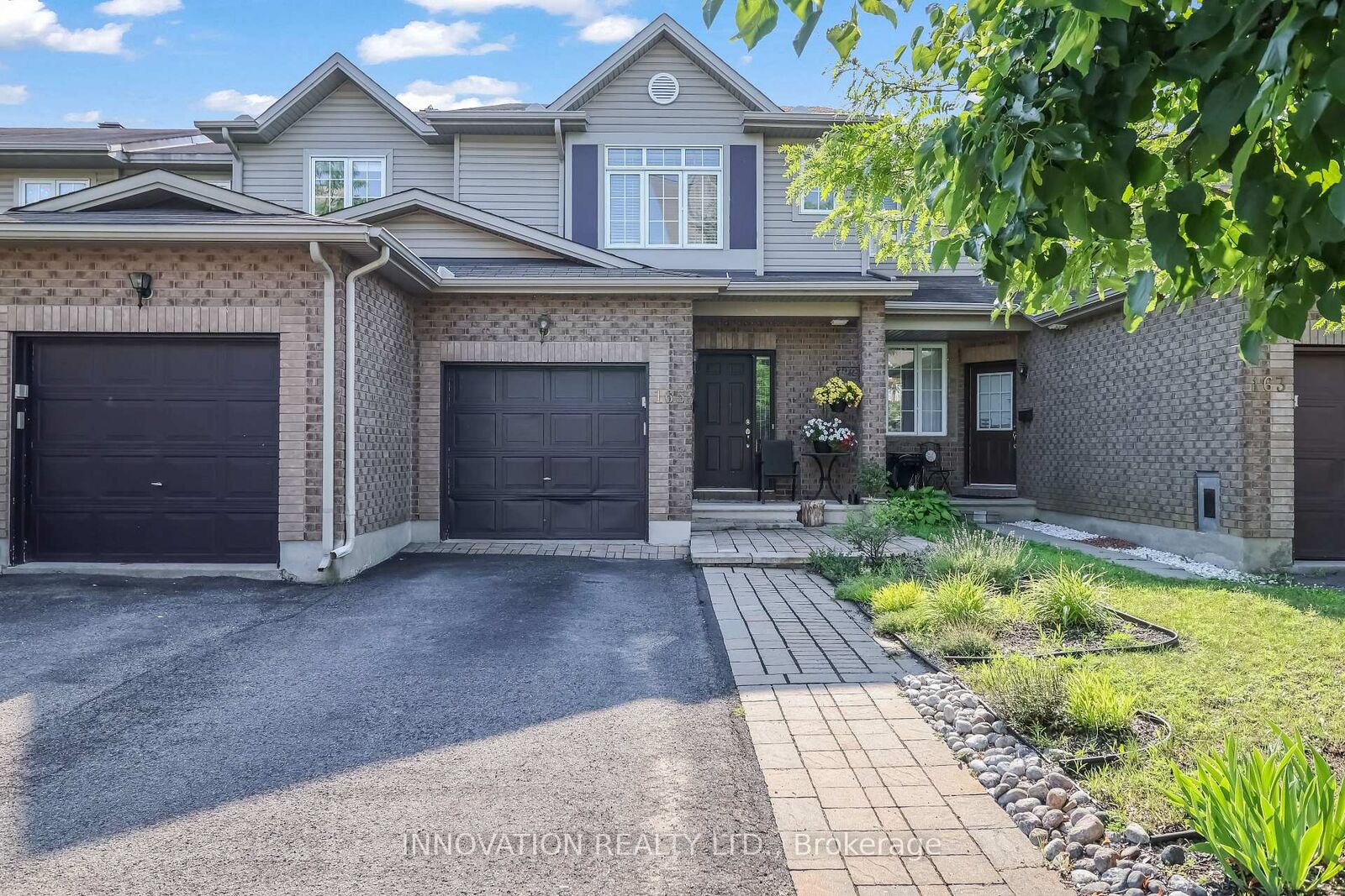 Property Photo: 165 Lilibet Crescent ON K1V 2A2