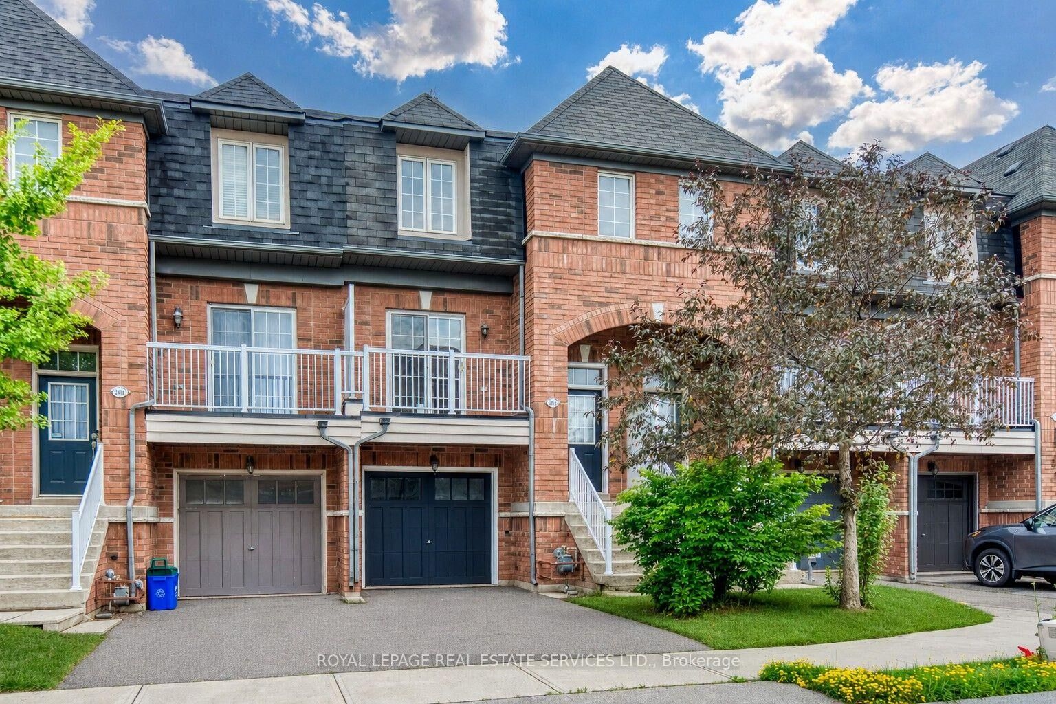 Property Photo:  2418 Adamvale Crescent  ON L6M 0E1 