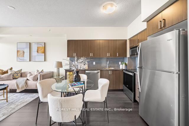 Property Photo:  1603 Eglinton Avenue W 319  ON M6E 0A1 
