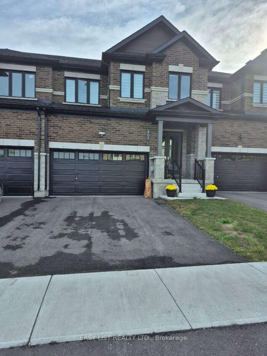 Property Photo: 298 Mullighan Gardens ON K9K 0H2
