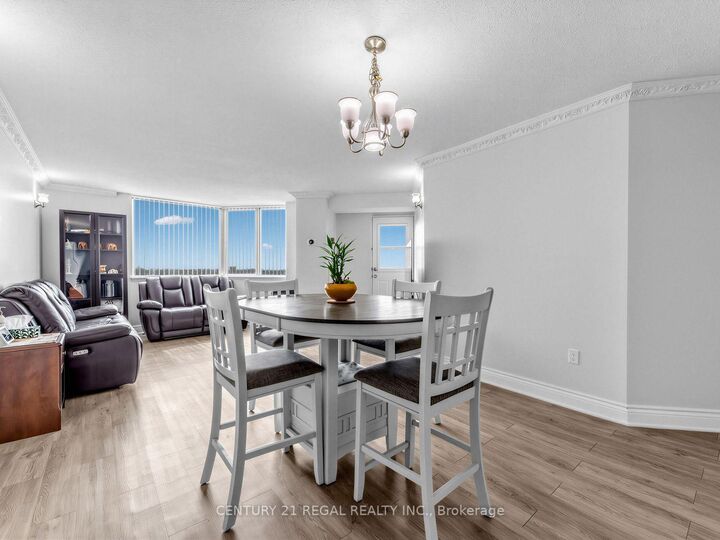 Property Photo:  234 Albion Road 2105  ON M9W 6A5 