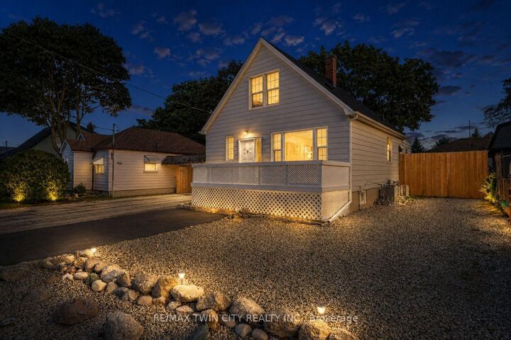 Property Photo:  1159 Union Street  ON N2H 6K3 
