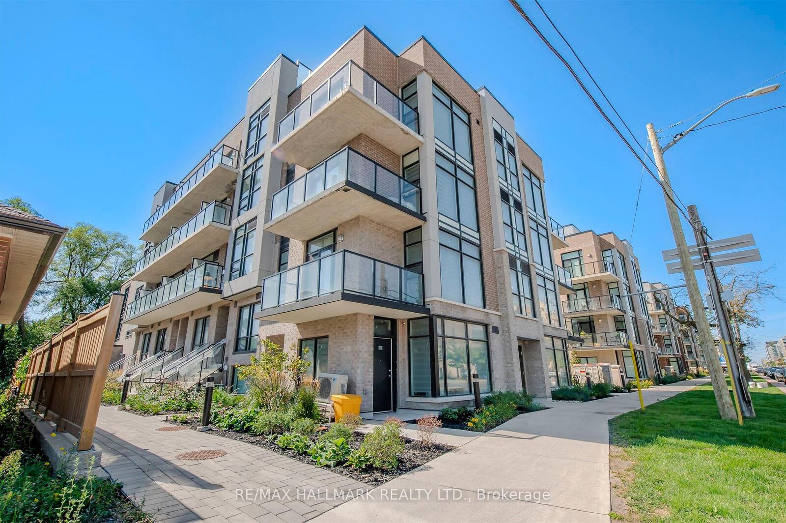 Property Photo:  35-851 Sheppard Avenue W 4  ON M3H 0G2 