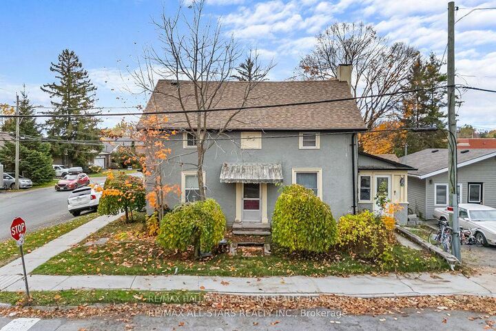 Property Photo: 15 Albert Street ON K0L 2H0
