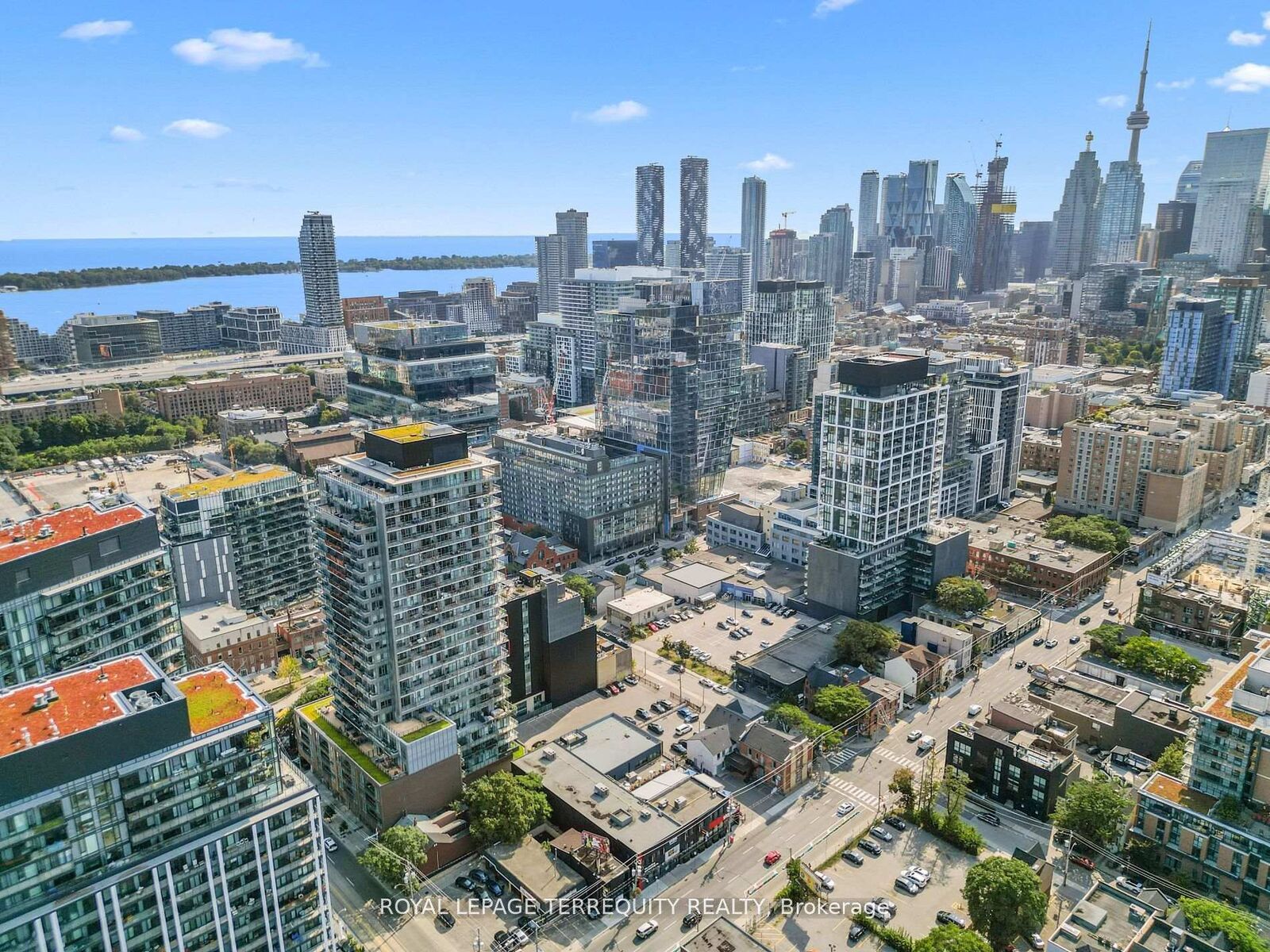 Property Photo: 120 Parliament Street 1808 ON M5A 0N6