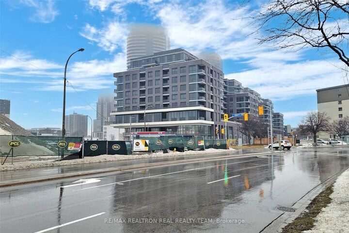 Property Photo:  10 Gibbs Road 608  ON M9B 0E3 