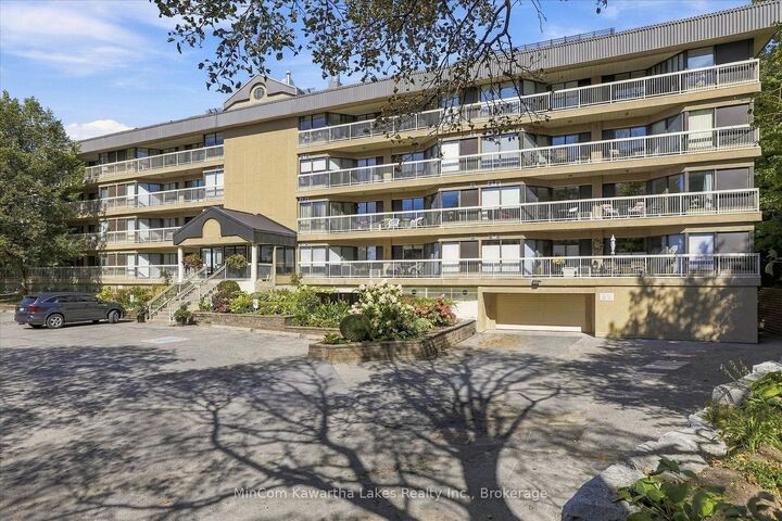 Property Photo:  40 Auburn Street 207  ON K9H 2G2 