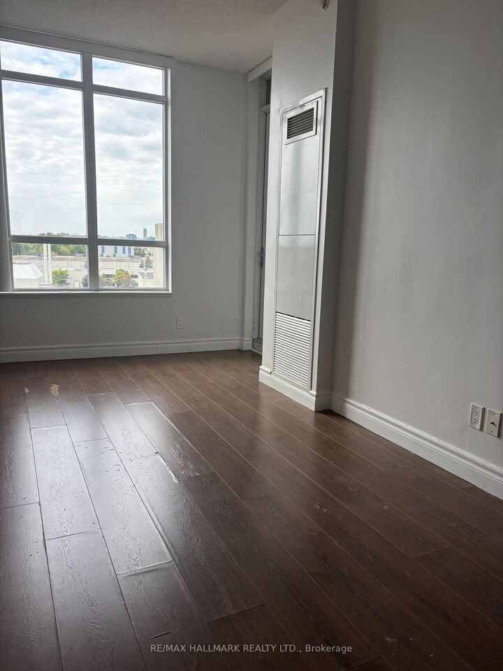 Property Photo:  99 South Town Centre Boulevard 815  ON L6G 0E9 