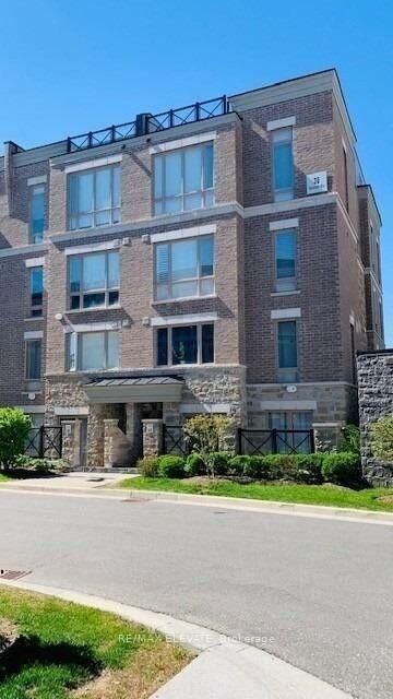 Property Photo: 30 Dunsheath Way 518 ON L6B 0A1
