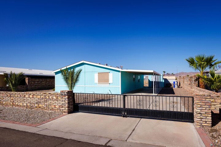 Property Photo: 11352 E 37 St AZ 85367