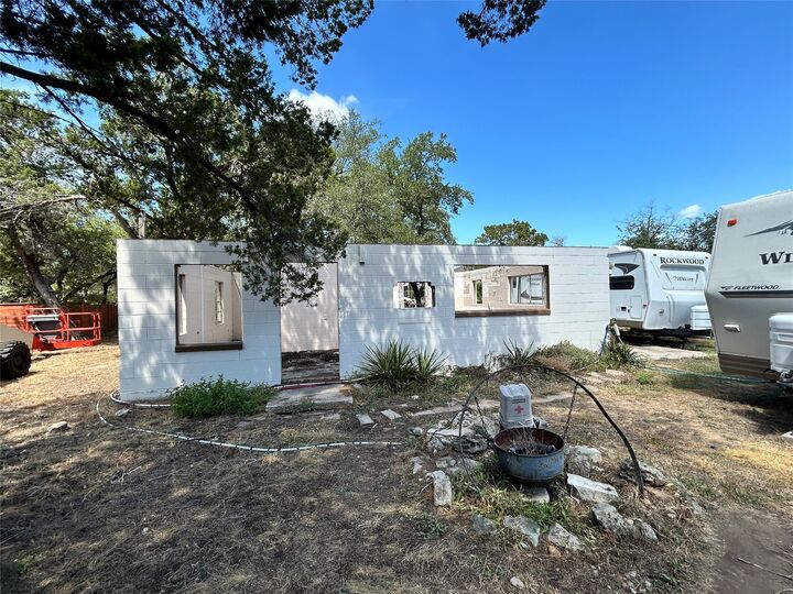 Property Photo:  1704 Center Point Lane  TX 78734 