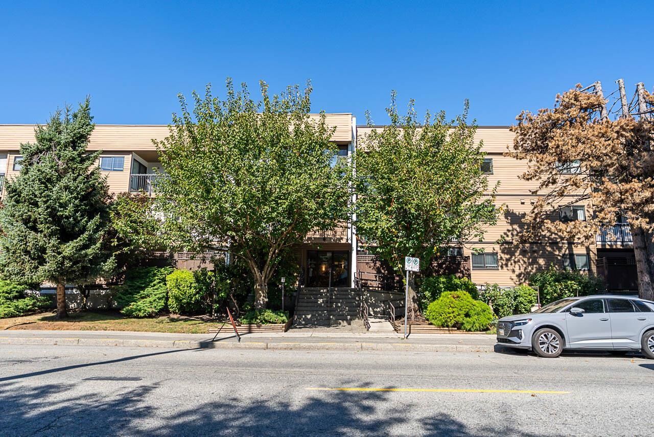 Property Photo:  2245 Wilson Avenue 212  BC V3C 1Z4 