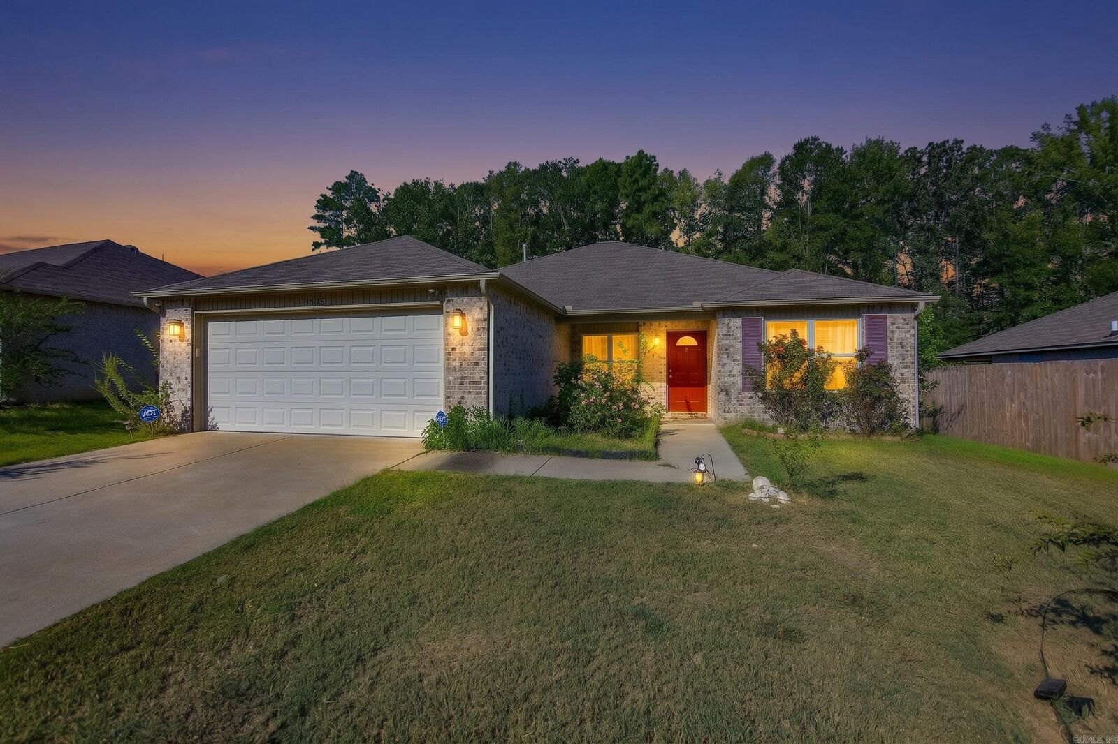 Property Photo:  7130 Woodsgate Cove  AR 72002 