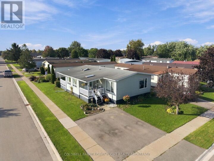 Property Photo:  29 Redford Drive  ON N0M 1S3 