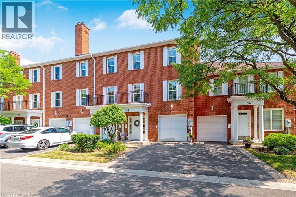 Property Photo: 55 Stornwood Court ON L6W 4J1