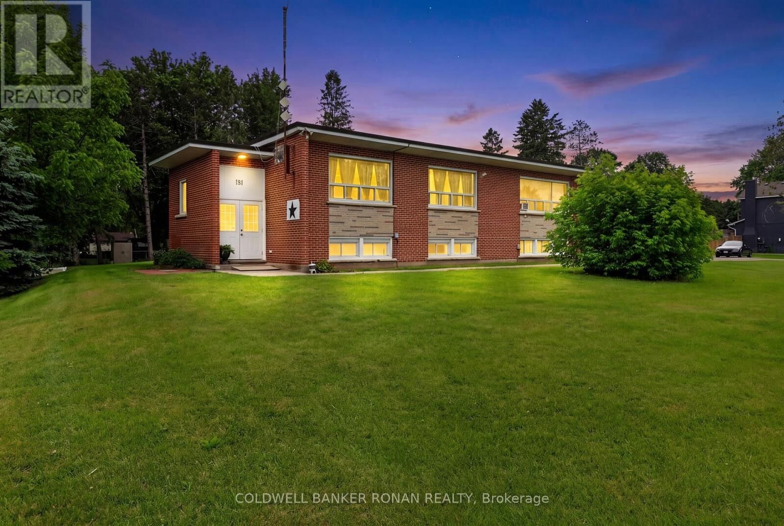 Property Photo:  181 Murphy Road  ON L0M 1B1 
