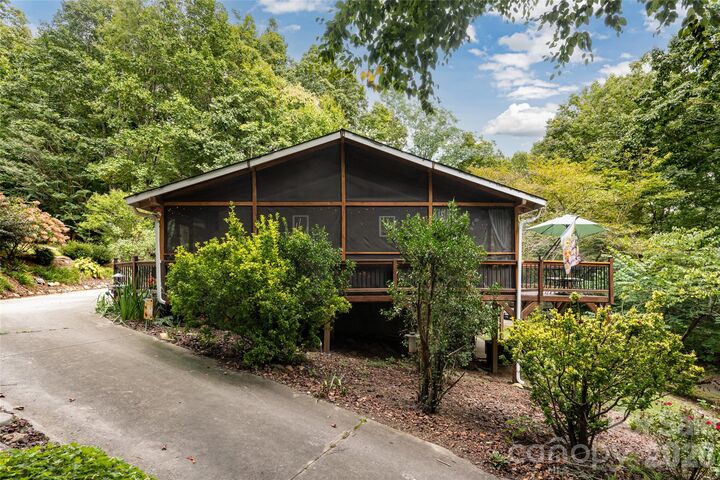 Property Photo:  101 Guffey Mountain Road  NC 28730 