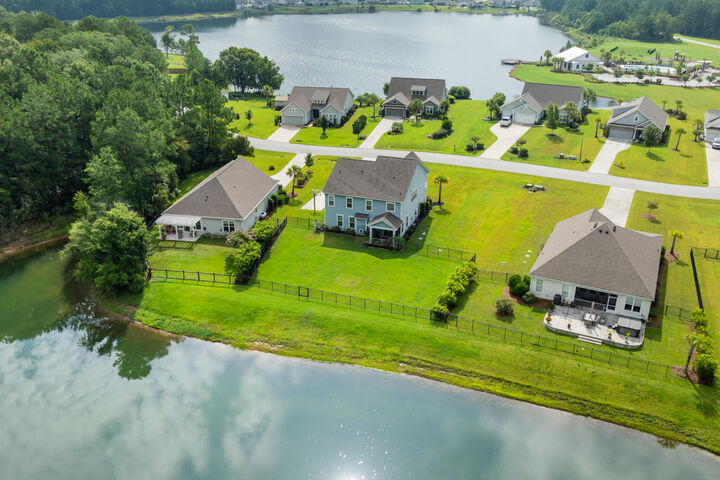 Property Photo:  571 Pontoon Road  SC 29450 