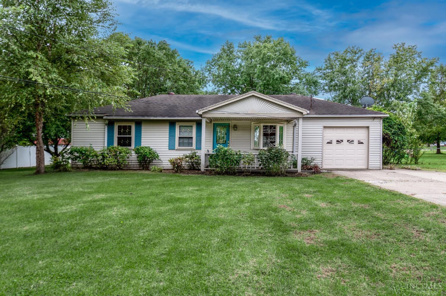 Property Photo: 8041 W Chester Road OH 45069