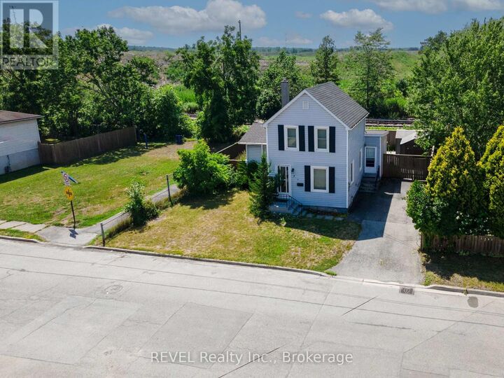 Property Photo: 650 Deere Street ON L3B 2L8