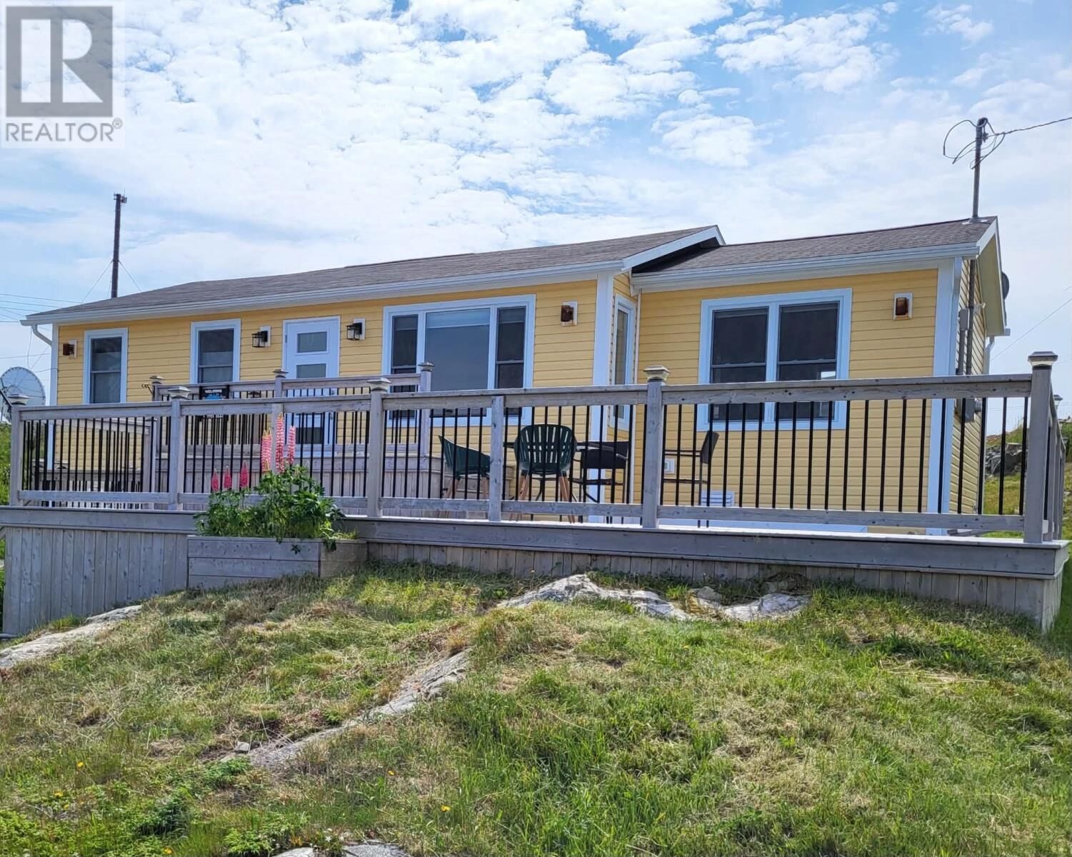Property Photo:  2 Baker's Road  NL A0G 2B0 
