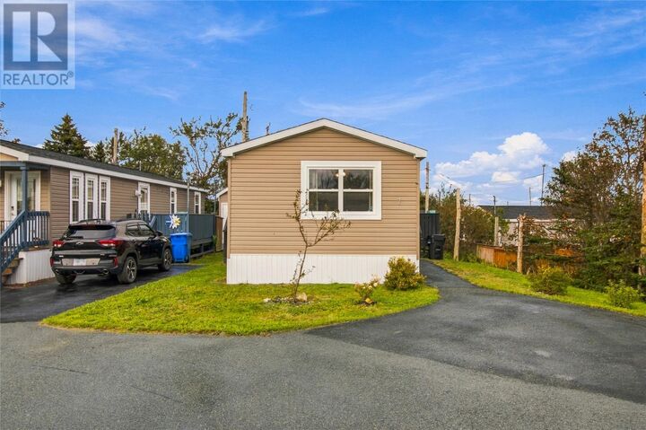 Property Photo:  7 Rhaye Place  NL A1A 0P2 