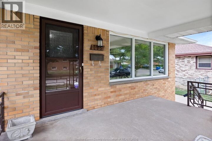 Property Photo:  1459 Partington Avenue  ON N9B 2P7 