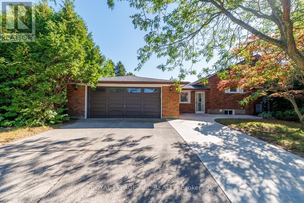 Property Photo: 6437 Margaret Street ON L2G 2T6