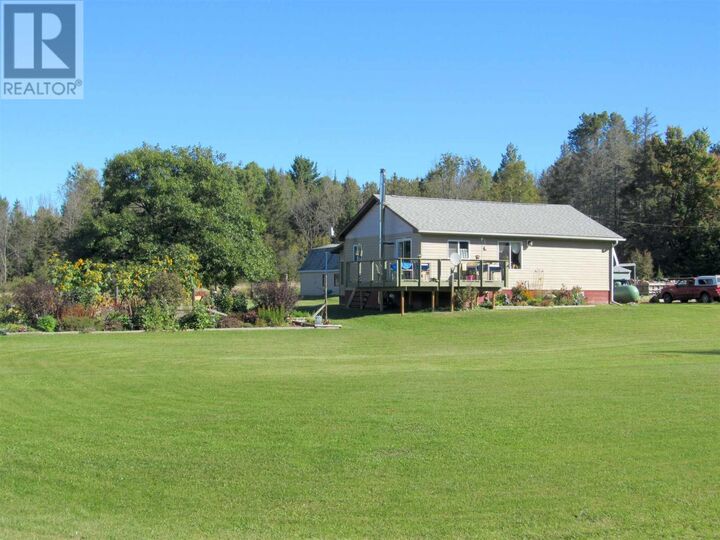 Property Photo:  76 Chiblow Lake Rd  ON P0R 1H0 