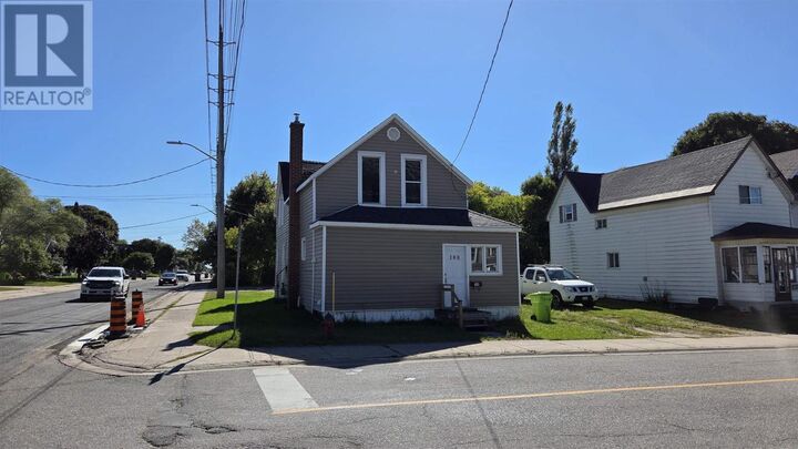 Property Photo:  188 Dennis St  ON P6A 2X3 